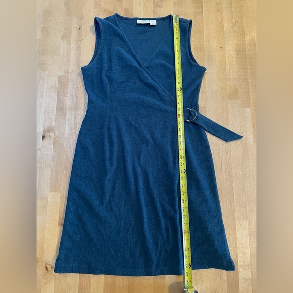 Cynthia Rowley Faux Wrap Sleeveless V-Neck Buckle Navy Blue Dress Size Large EUC - Picture 9 of 12